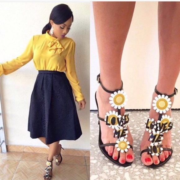 Valentino Shoes - NEW • Valentino • Love Me Love Me Not Sandals 38